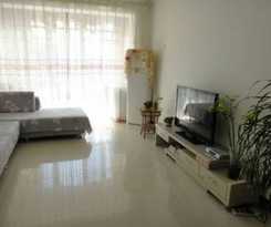  Ejinaqi Huyangjie Family Inn