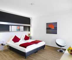 Hotel Pannonia Tower