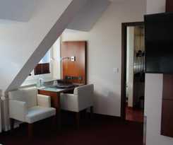 Hotel Adena