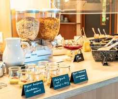 Hotel Rügener Ferienhäuser Am Hochufer