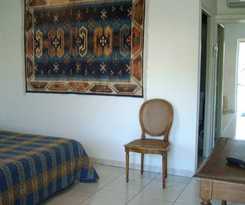 Hotel Logis Restaurant Le Sorbier