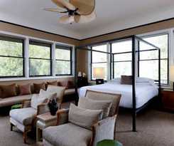 Hotel Gaige House