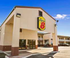 Hotel Super 8 By Wyndham Hattiesburg North