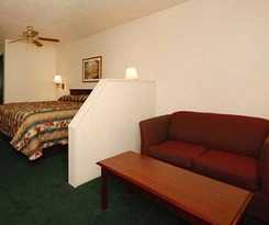 Econo Lodge Inn & Suites Granite City