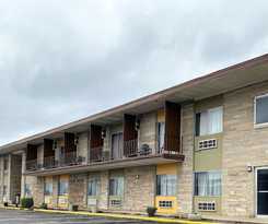 Travelodge By Wyndham Bloomington