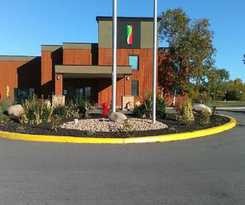 Hotel Super 8 By Wyndham Plattsburgh