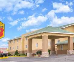 Hotel Super 8 By Wyndham Dodge City