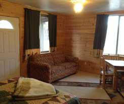 Hotel Rainbow's End Resort On Rainbow Lake