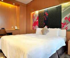 Hotel The Sun Hot Spring & Resort