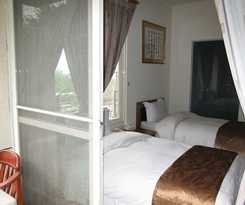 Hotel Zen And Pine Resort