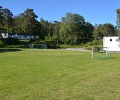  H&auml;llestrand Semesterby Och Vandrarhem
