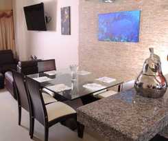 Hotel The Clover Home