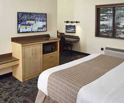 Hotel Livinn Minneapolis South / Burnsville