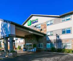Holiday Inn Express & Suites Everett