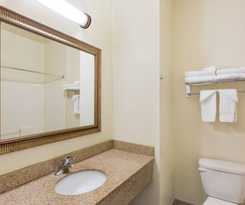 Knights Inn Palmyra