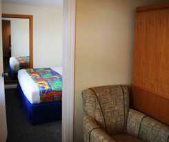 Hotel The White Sands Oceanfront Resort and Spa