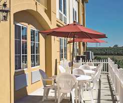 La Quinta Inn and Suites By Wyndham Lancaster