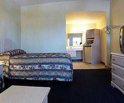 Motel Sunrise Inn by OYO Titusville FL