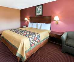 Super 8 By Wyndham Strongsville/cleveland