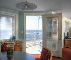 Hotel The Corsair and Cross Rip Oceanfront Resort