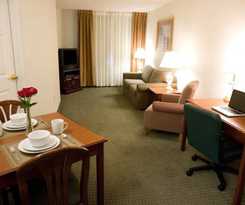 Hotel Host Inn All Suites