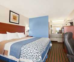 Days Inn By Wyndham Champaign/urbana