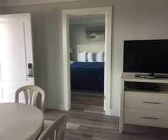 Hotel Hartman's Briney Breezes Beach Resort