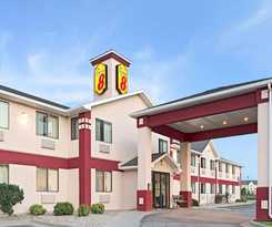 Hotel Super 8 By Wyndham Omaha Eppley Airport/carter Lake