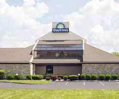Days Inn By Wyndham Maumee/toledo