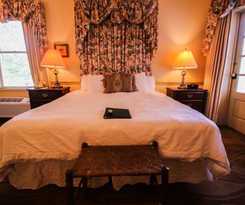 Highlands Inn