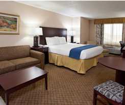  Holiday Inn Express Grove City (Outlet Center)