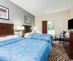 Super 8 By Wyndham Mars/cranberry/pittsburgh Area
