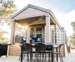 Hotel Cava Robles Rv Resort