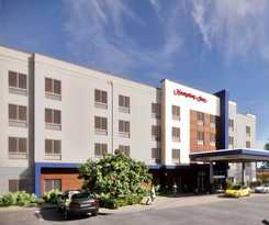 Hampton Inn Nashville Airport Century Place