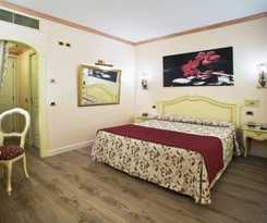 Motel Vip's Luxury Accommodation and Spa