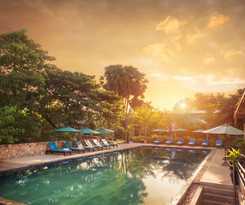 Hotel Hillocks and Spa