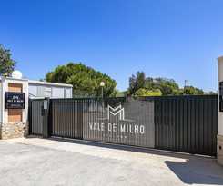 Vale De Milho Village