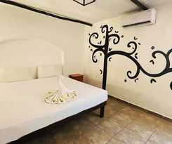 Hotel Luna Maya By Lhmg