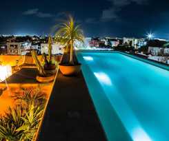 Hotel La Galeria By Bunik