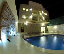 Hotel and Suites Domani