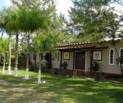 Hotel Sambur&aacute; Chalets