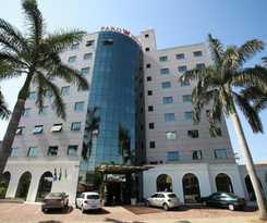 Hotel Faro Taubat&eacute;