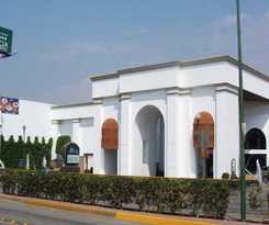 Hotel Capital O La Estancia