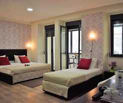 Universo Romântico Guesthouse and Spa