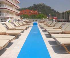 Mustis Royal Plaza