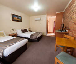 Hotel National Complex and Bendigo Central Apartments