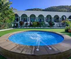 Hotel Amaroo Rainforest Resort