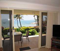 Hotel Rose Bay Resort