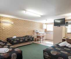 Hotel Jacaranda Place Motor Inn