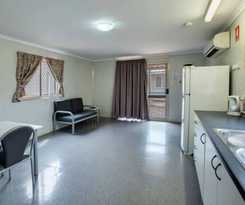 Hotel Nyfl Karratha Village Twa